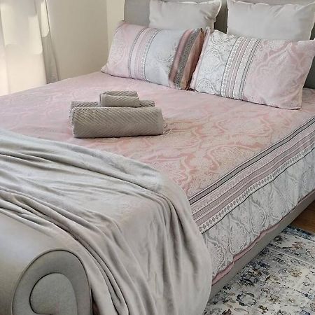 Simply Delightful Unit Close To Cbd And Beach Perth Eksteriør billede