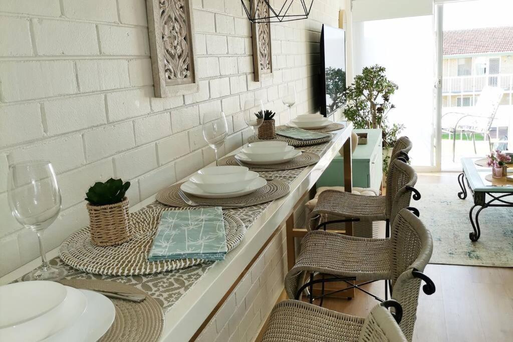 Simply Delightful Unit Close To Cbd And Beach Perth Eksteriør billede